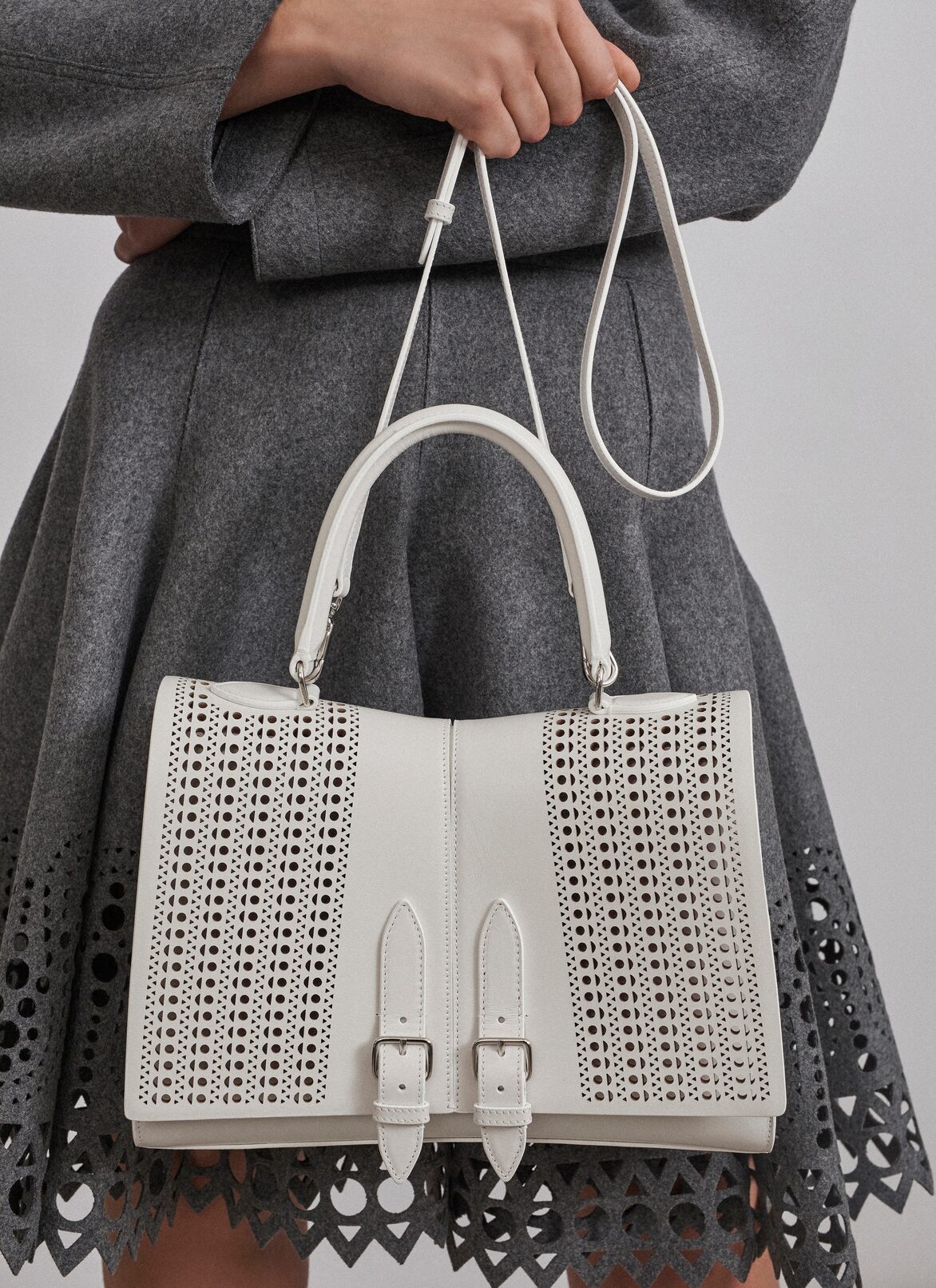 BELLECHASSE BAG 29
 ALAÏA  BELLECHASSE BAG 29